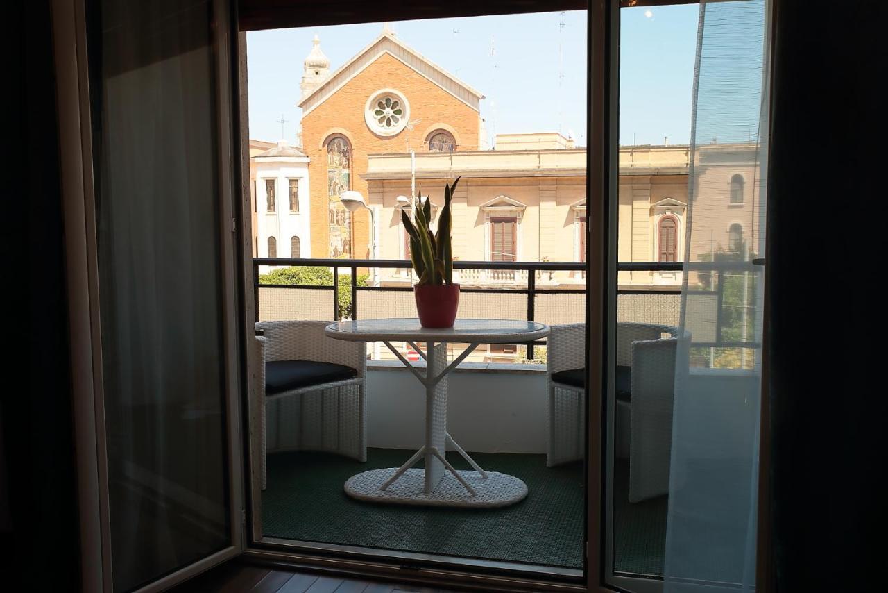 L.T. Savoia Palace & Cavour C.L. Hotell Bari Exteriör bild